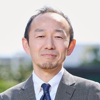 小峰 崇嗣の顔写真